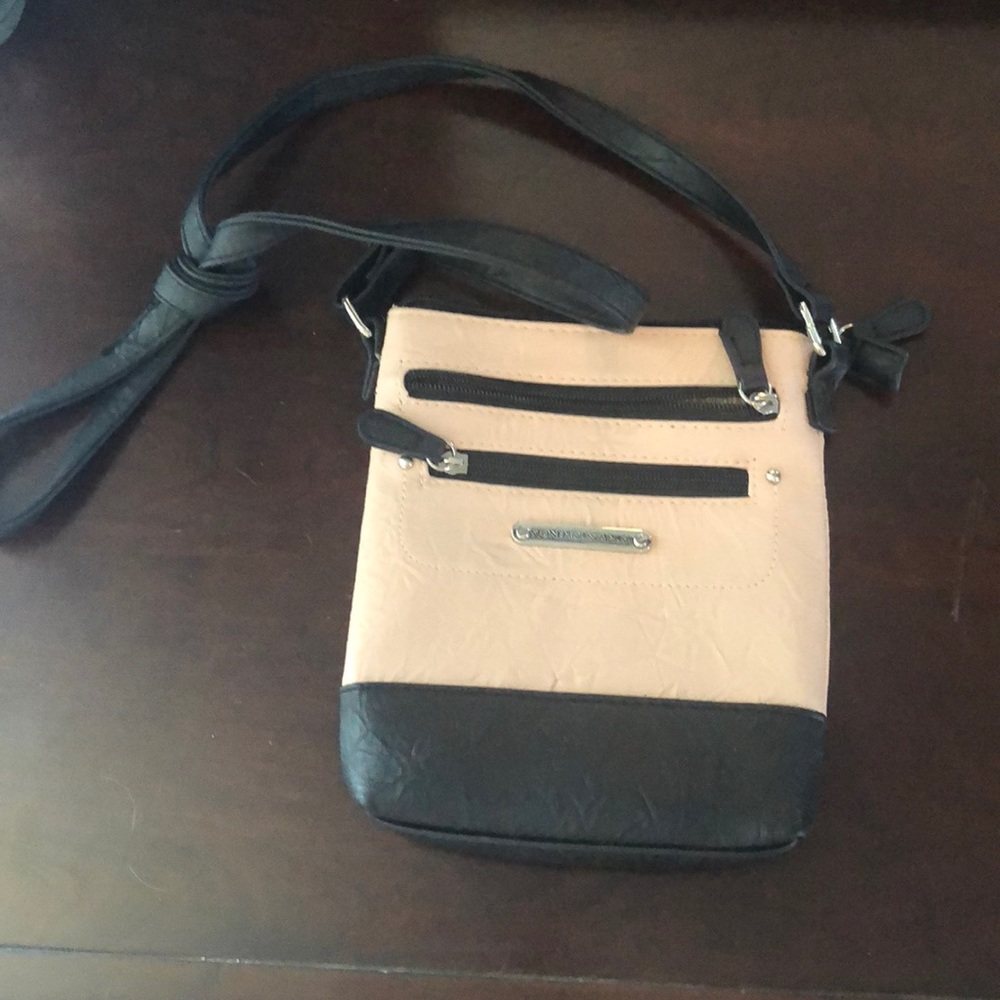 Cross body purse